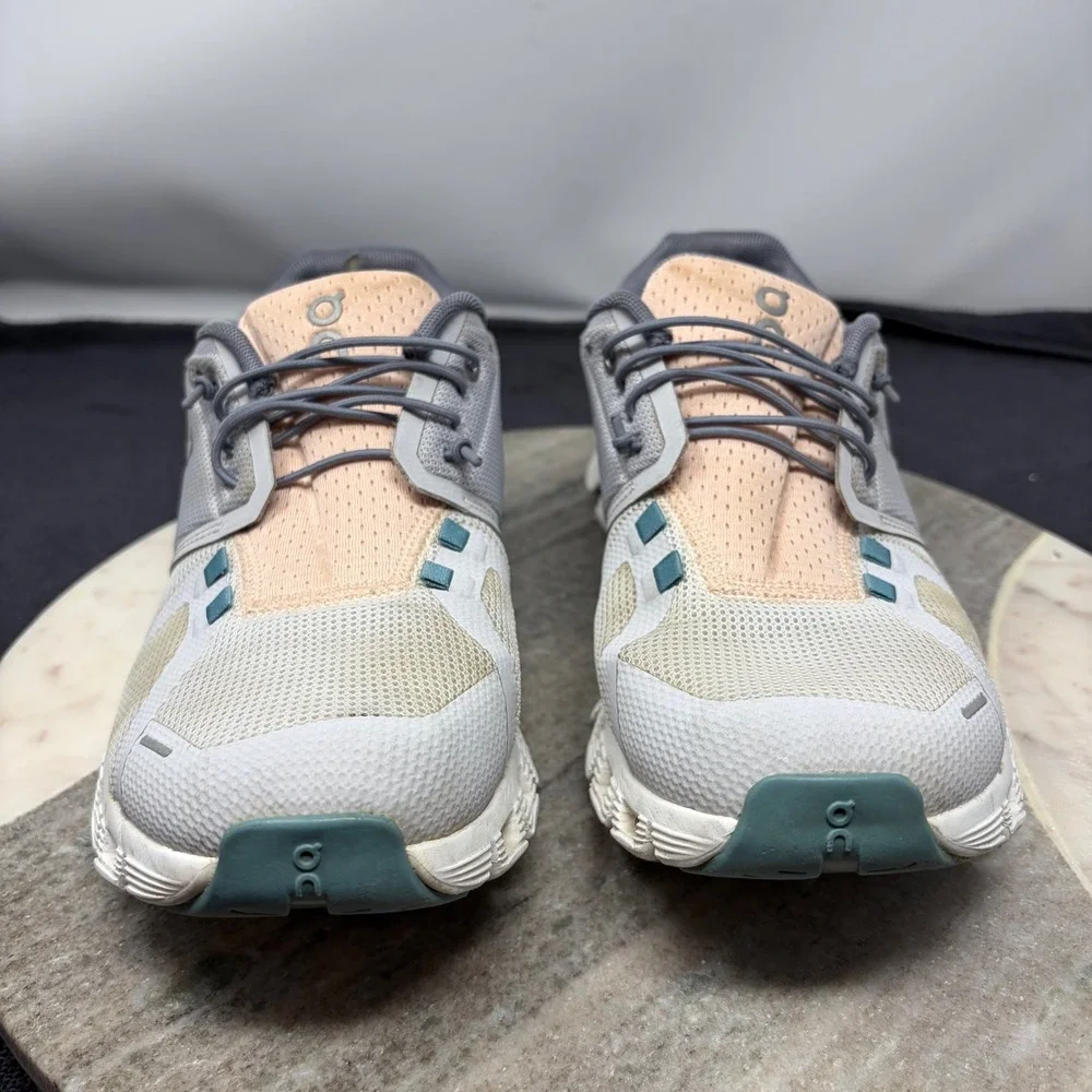 On Running Cloud 5 Push Glacier Undyed White Peach 69.98353 Womens Size 8.5